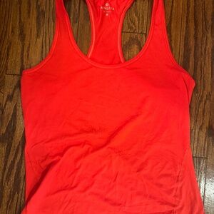 Athleta chi tank top